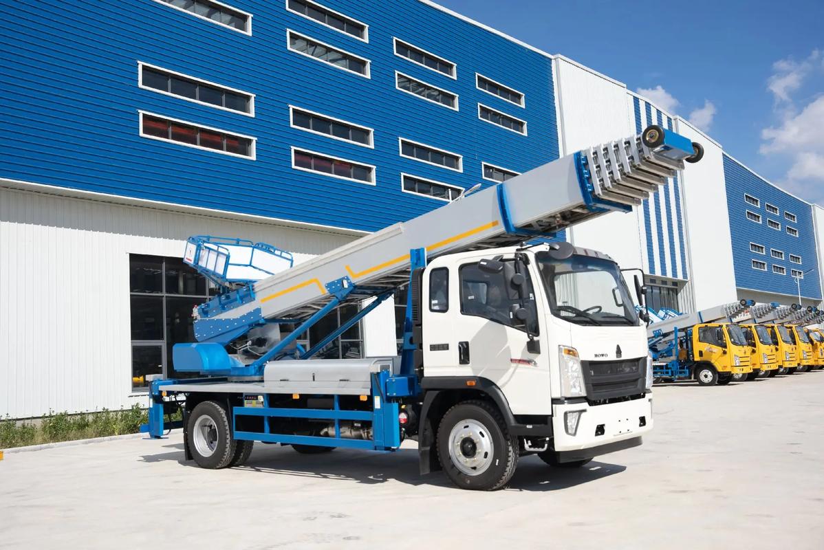 郯城出租云梯车高空作业车 建筑垃圾搬运